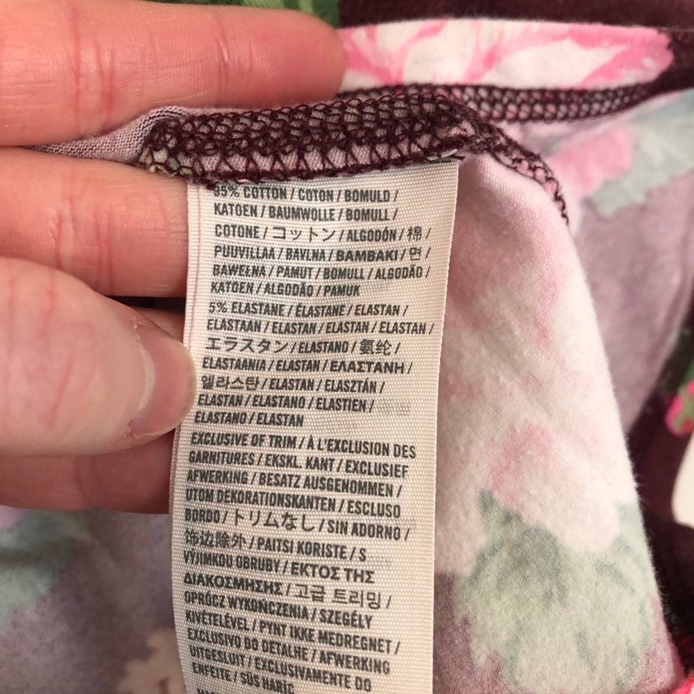 Abercrombie & Fitch Burgundy Floral Racerback Tank - Picture 5 of 6